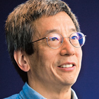 Photograph of Roger Y. Tsien